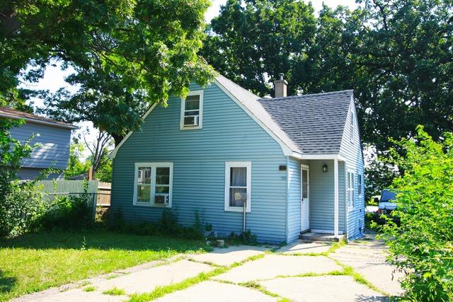 415 Grandview Dr., Round Lake Park, IL 60073