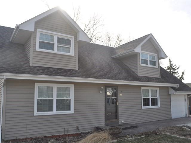 511 Konen Ave., Aurora, IL 60505