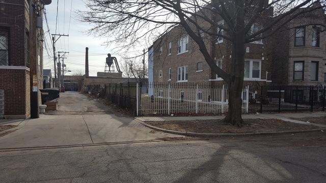 3917 W Belden Ave., Chicago, IL 60647