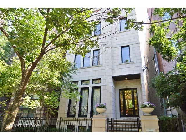 2041 W Churchill St., Chicago, IL 60647