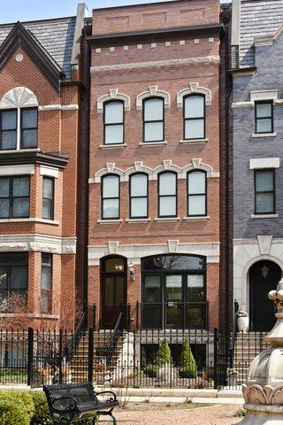 1843 S Prairie Ave., Chicago, IL 60616