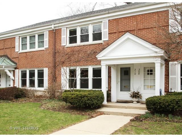 310 Laurel Ave., Wilmette, IL 60091