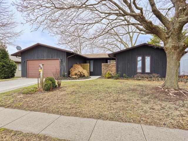 1909 Moraine Dr., Champaign, IL 61822