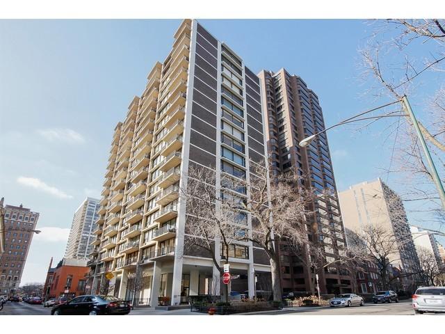 1400 N State Pkwy. #6F, Chicago, IL 60610