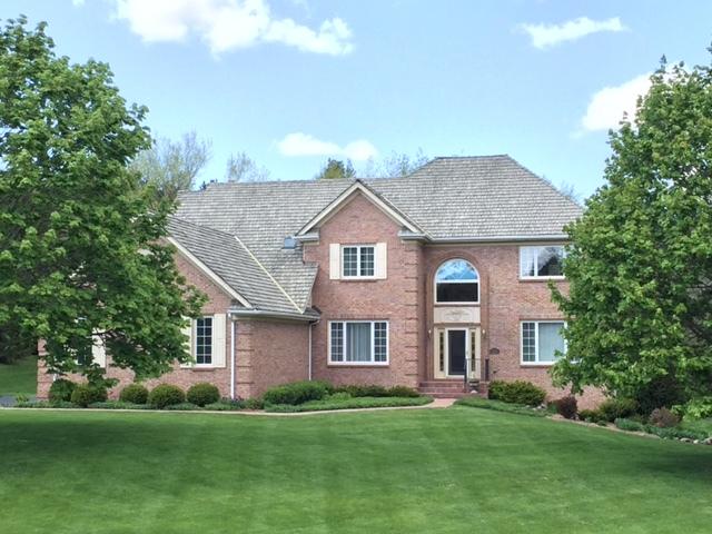 1548 Bobolink Cir., Woodstock, IL 60098