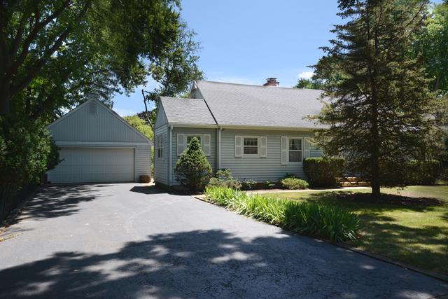 413 Spruce Ln., Crystal Lake, IL 60014