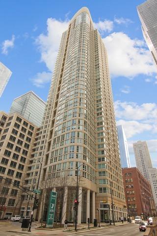 345 N La Salle St. #1507, Chicago, IL 60654