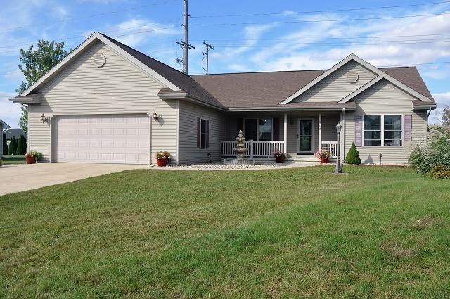 304 Miller Ct., Gibson City, IL 60936