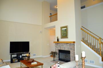 1151 Kasting Ln., Mundelein, IL 60060