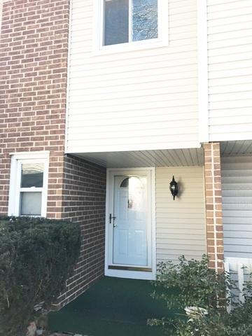 5S031 Pebble Beach Ct., Naperville, IL 60563