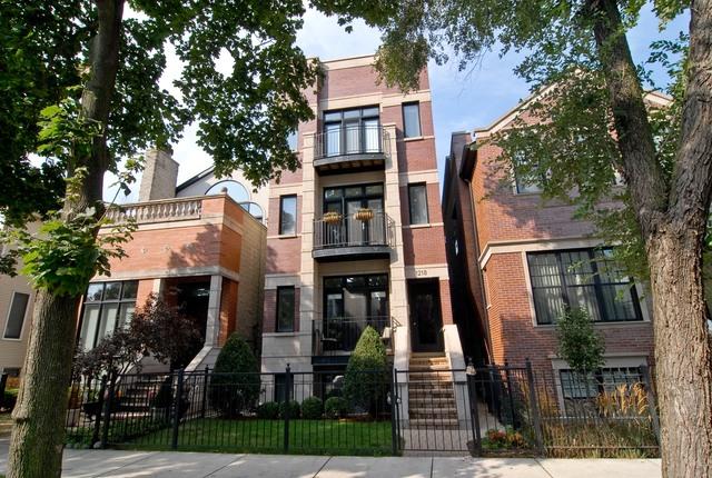 1218 W Melrose St. #2, Chicago, IL 60657