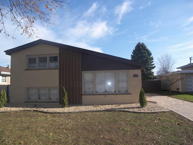 10717 Lawler Ave., Oak Lawn, IL 60453