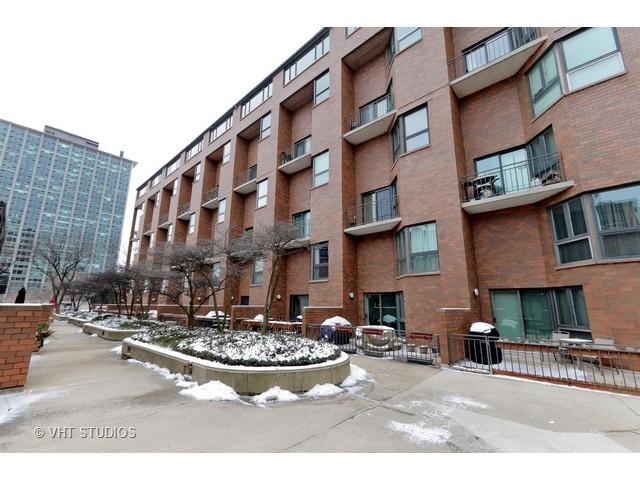 3700 N Lake Shore Dr. #706, Chicago, IL 60613