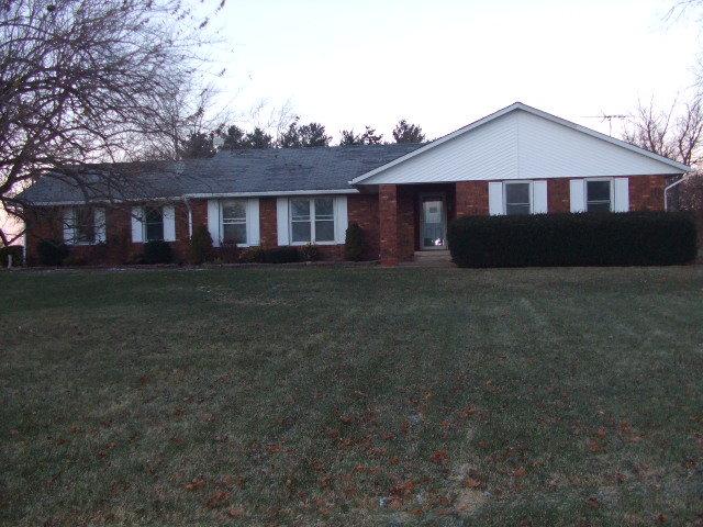 2308 E 100 North Rd., Hoopeston, IL 60942