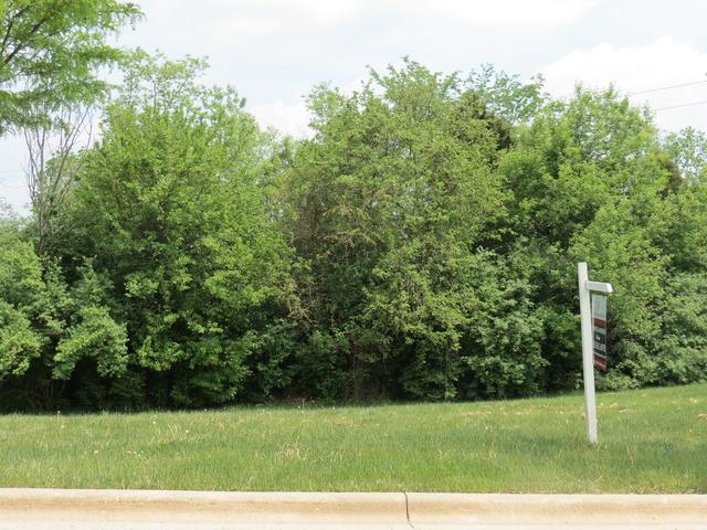 9265 Forest Edge Dr., Burr Ridge, IL 60527