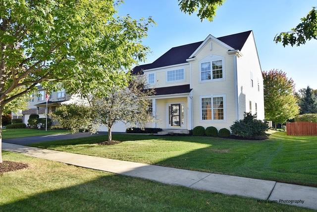 446 Chesterfield Ln., North Aurora, IL 60542