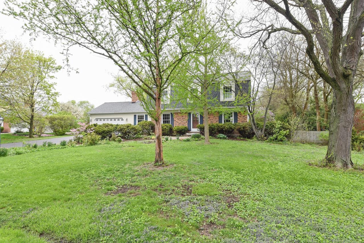 600 Millbrook Dr., Downers Grove, IL 60516