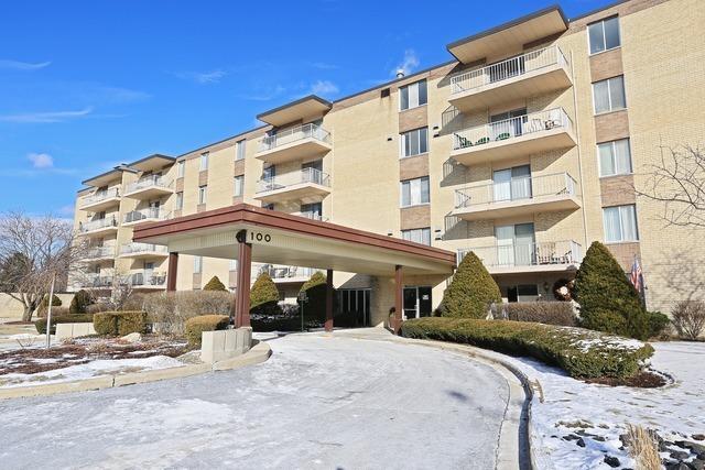 110 W Butterfield Rd. #214S, Elmhurst, IL 60126
