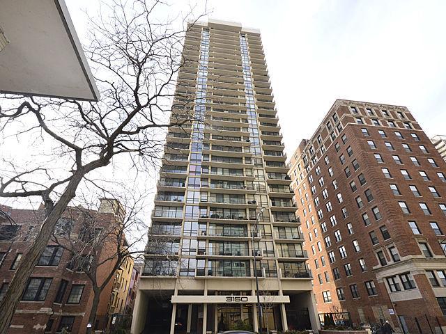 3150 N Sheridan Rd. #2D, Chicago, IL 60657
