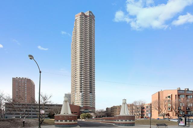 3660 N Lake Shore Dr. #2210, Chicago, IL 60613