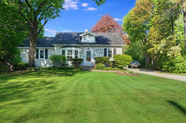5806 Western Ave., Clarendon Hills, IL 60514