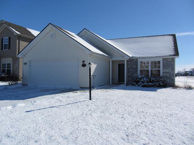 713 Luria Ln., Champaign, IL 61822