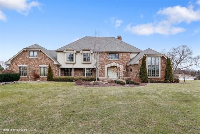4 S Cove Dr., South Barrington, IL 60010