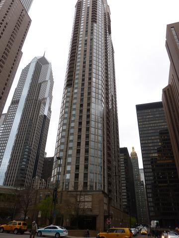 222 N Columbus Dr. #3201, Chicago, IL 60601