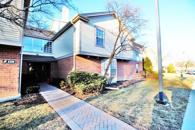 130 Crest Wood Ct. #8, Schaumburg, IL 60195
