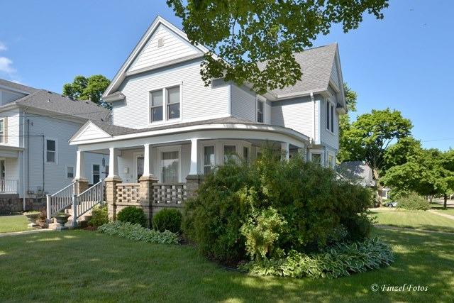 60 N Walkup Ave., Crystal Lake, IL 60014