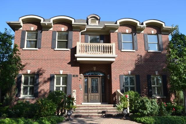 815 S Knight Ave., Park Ridge, IL 60068