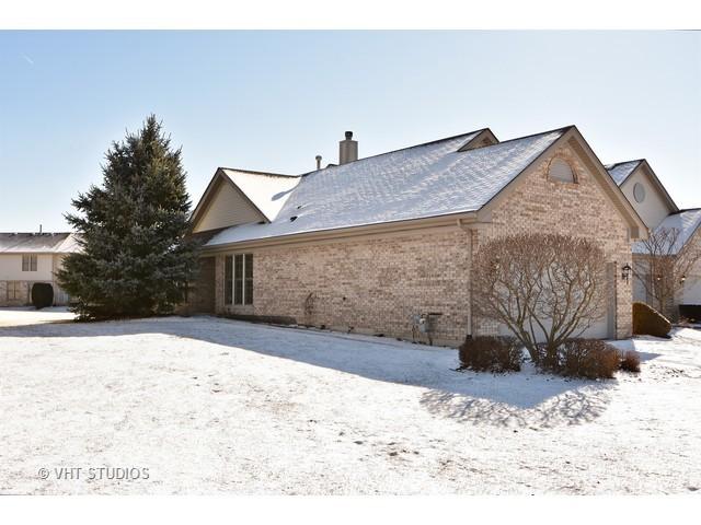 51 Aegina Ct., Tinley Park, IL 60477