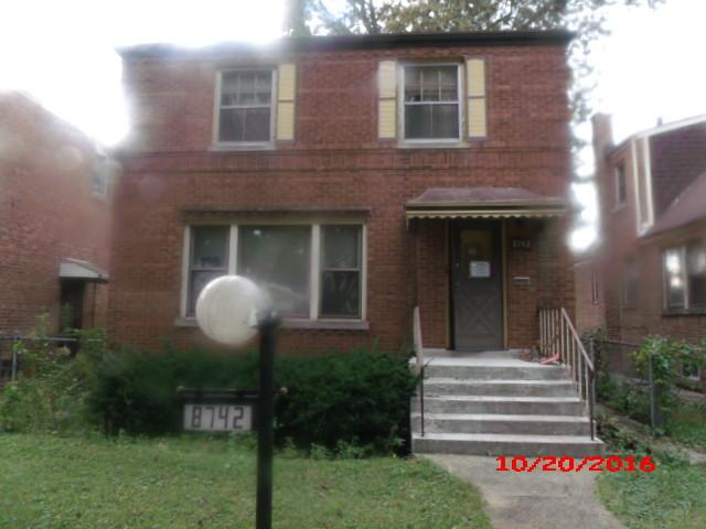 8742 S Dorchester Ave., Chicago, IL 60619