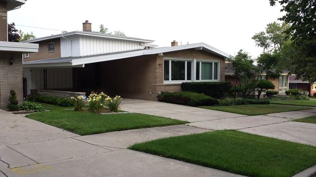 9112 S Bennett Ave., Chicago, IL 60617