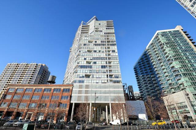 510 W Erie St. #906, Chicago, IL 60654