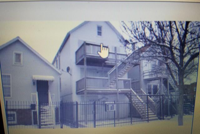 8806 S Escanaba Ave., Chicago, IL 60617