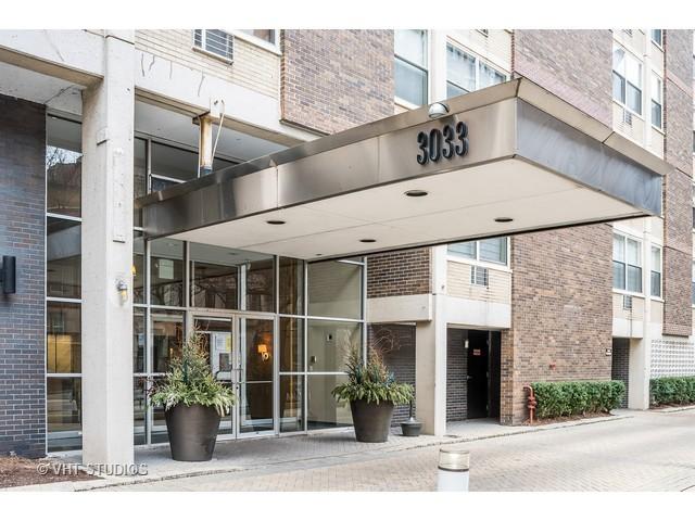 3033 N Sheridan Rd. #811, Chicago, IL 60657