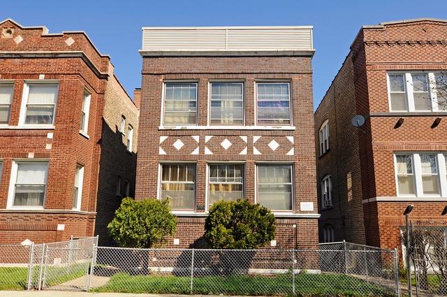 3320 W Fulton Blvd., Chicago, IL 60624