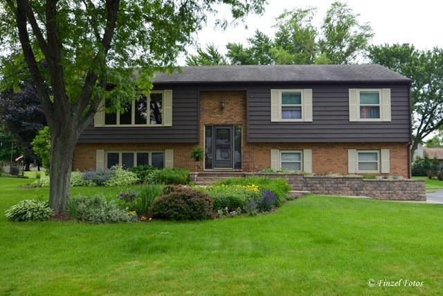3825 Tilche Ln., Crystal Lake, IL 60014