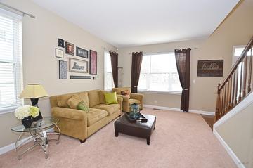 905 Jessamine Dr., Oswego, IL 60543