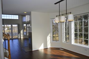 1025 N Glenview Ct., Palatine, IL 60067
