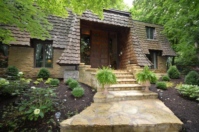 2709 Hoberg Dr., Joliet, IL 60432