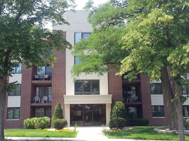 212 W St Charles Rd. #310, Lombard, IL 60148