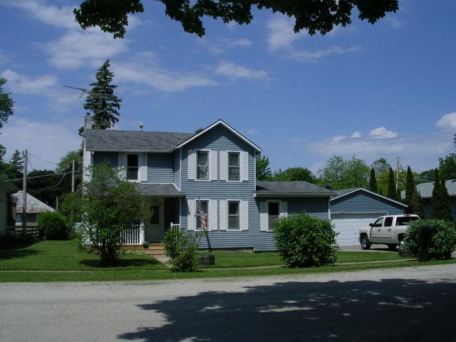 9619 Illinois St., Hebron, IL 60034