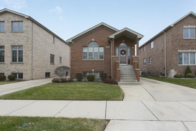 4834 N Oak Park Ave., Chicago, IL 60656