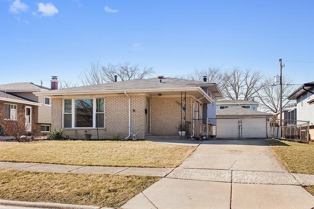 16422 Terry Ln., Oak Forest, IL 60452