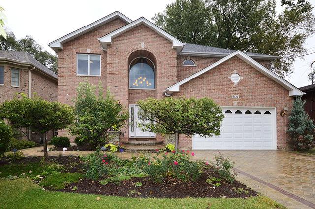 2133 Elmira Ave., Des Plaines, IL 60018