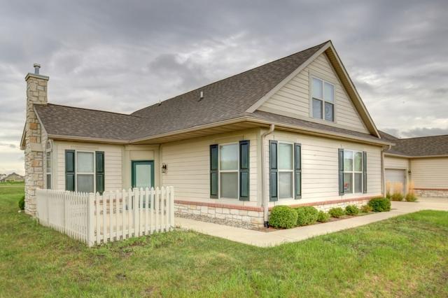 2767 Jt Coffman Dr., Champaign, IL 61822