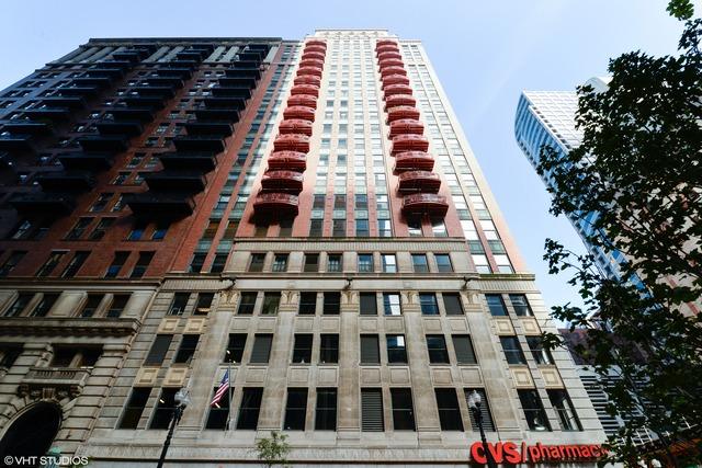 208 W Washington St. #2005, Chicago, IL 60606