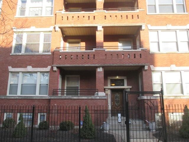4853 S Vincennes Ave. #305, Chicago, IL 60615